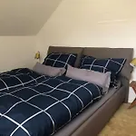Dachstudio In Traumlage Mit Spektakulaerem Ausblick Appartement *