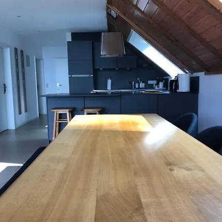 Apartment Dachstudio In Traumlage Mit Spektakulaerem Ausblick *